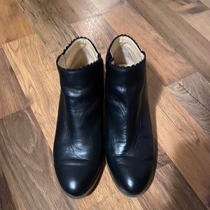 Crown & Ivy Booties